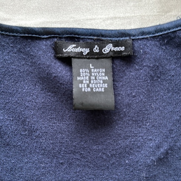 Audrey & Grace Navy Blue Shell Tank Simple Sleeveless Classic Satin Trim Size L - Picture 8 of 11